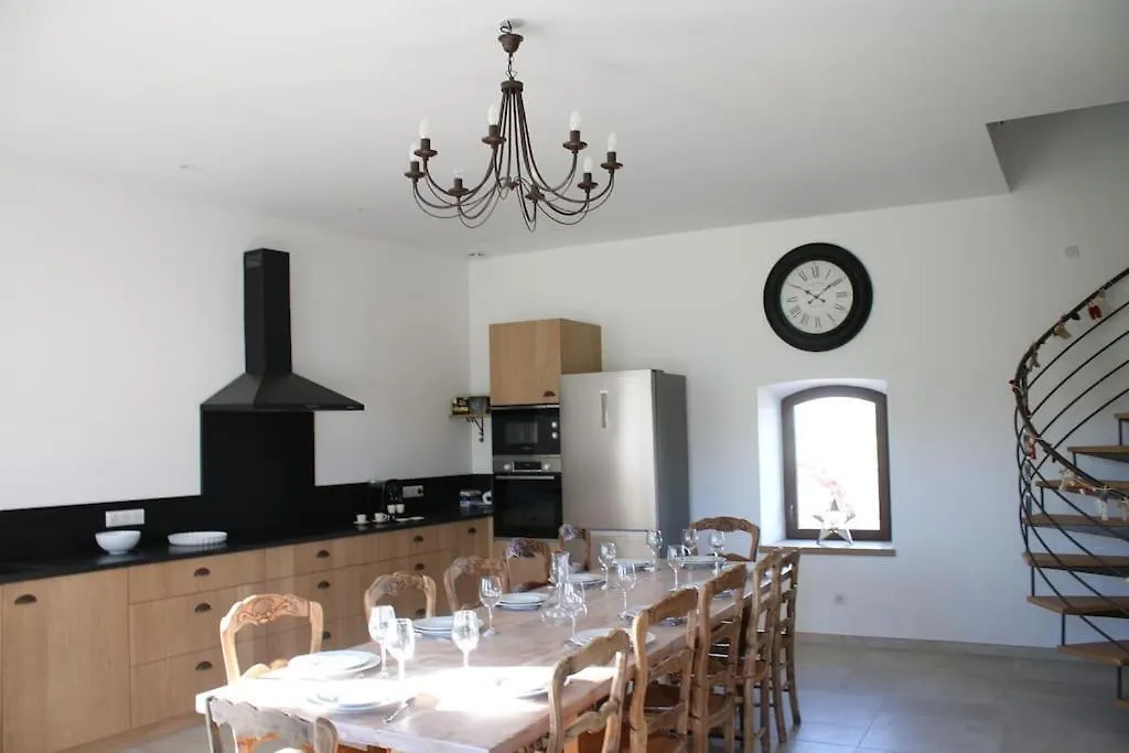 Vila Mas En Campagne Mallemort Francie